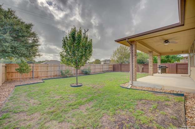 Building Photo - 398 Pecan Meadows