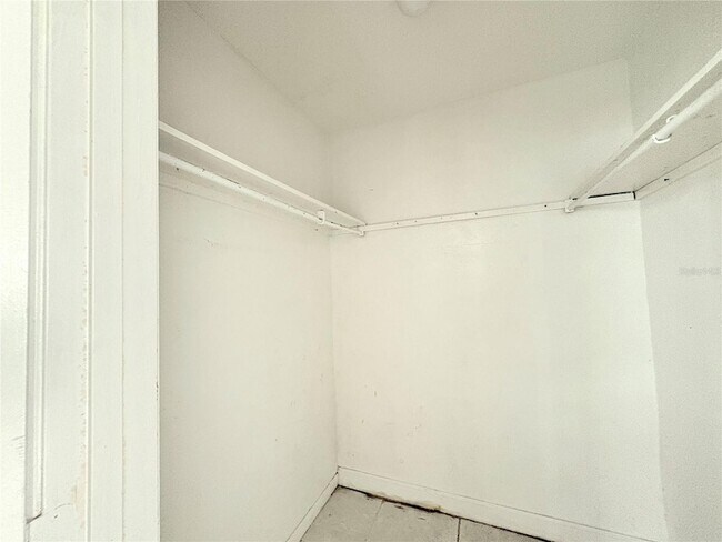 Building Photo - 1106 E South St
