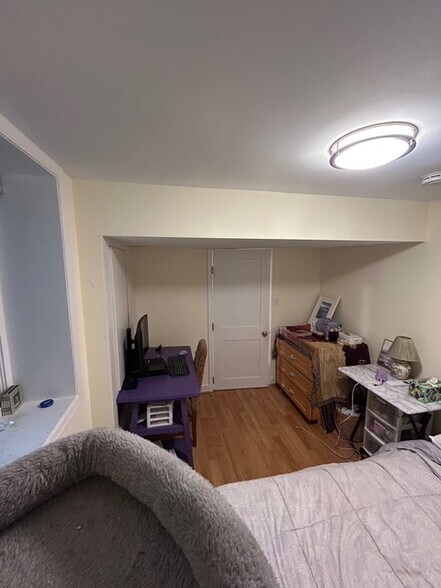 Building Photo - 9114 Walden Rd