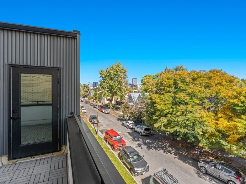Building Photo - 625 Inca St