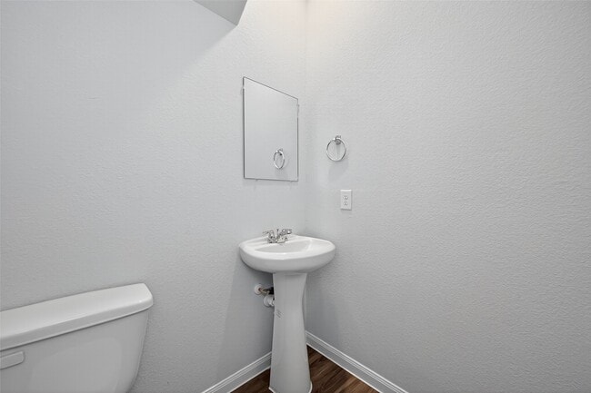 Building Photo - 13224 Musky Dr