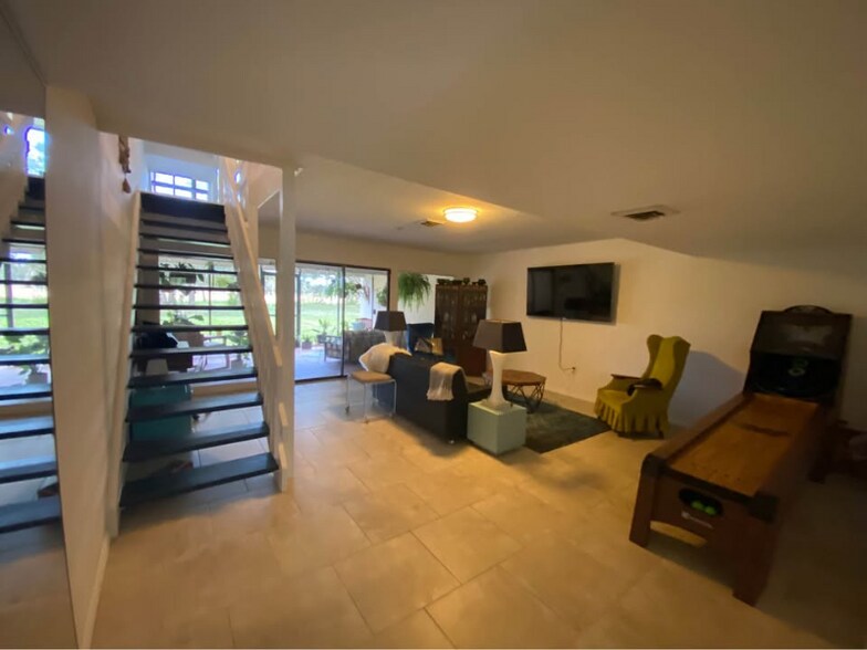 Building Photo - 313 Bobby Jones Rd