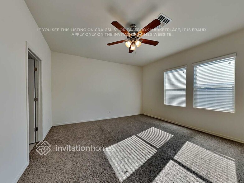 Building Photo - 19363 W Hazelwood St