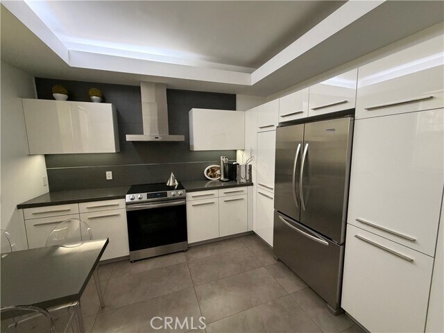 Building Photo - 574 E Palm Ave