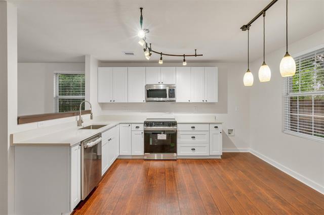 Building Photo - 1010 Chilton Dr