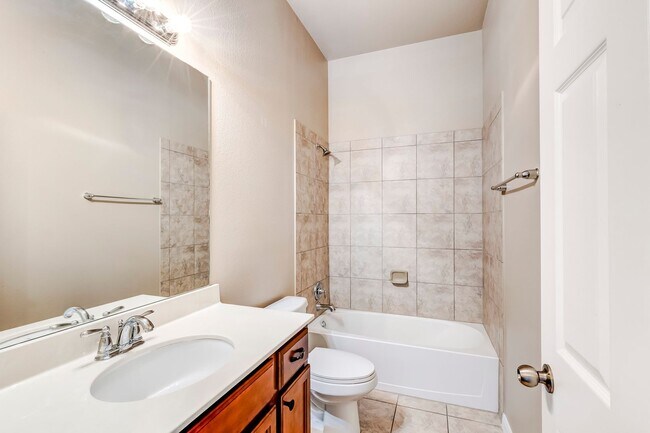Building Photo - 7431 Amber Meadow Loop
