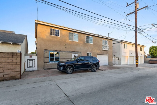 Building Photo - 4183 Commonwealth Ave