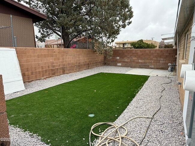 Building Photo - 1621 Wyoming Ave