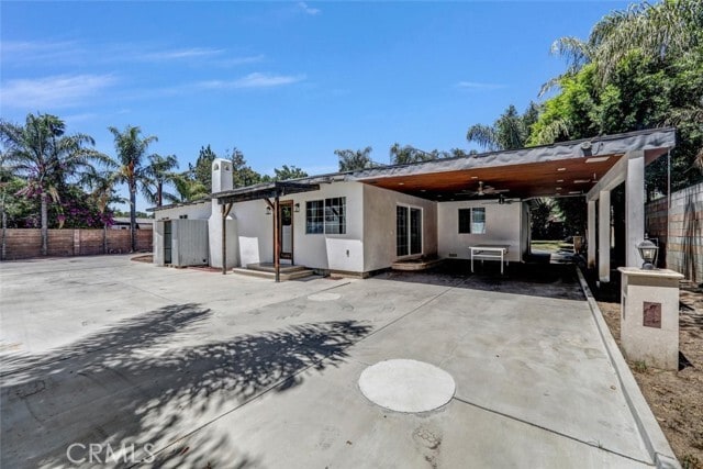 Building Photo - 13530 Beaver St