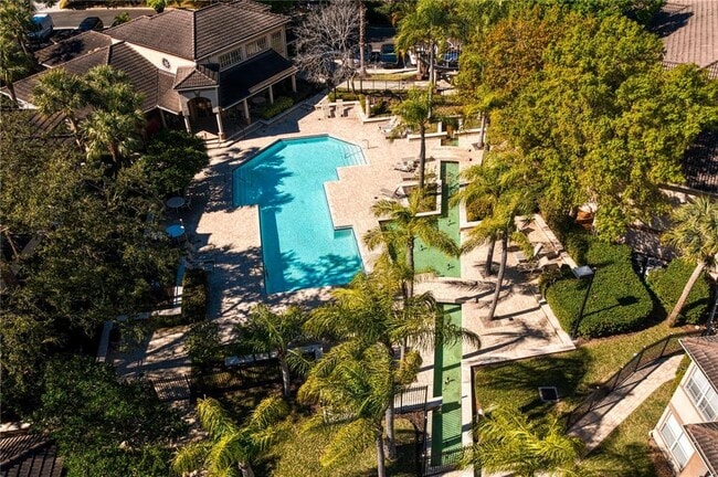 Building Photo - 943 Normandy Trace Rd