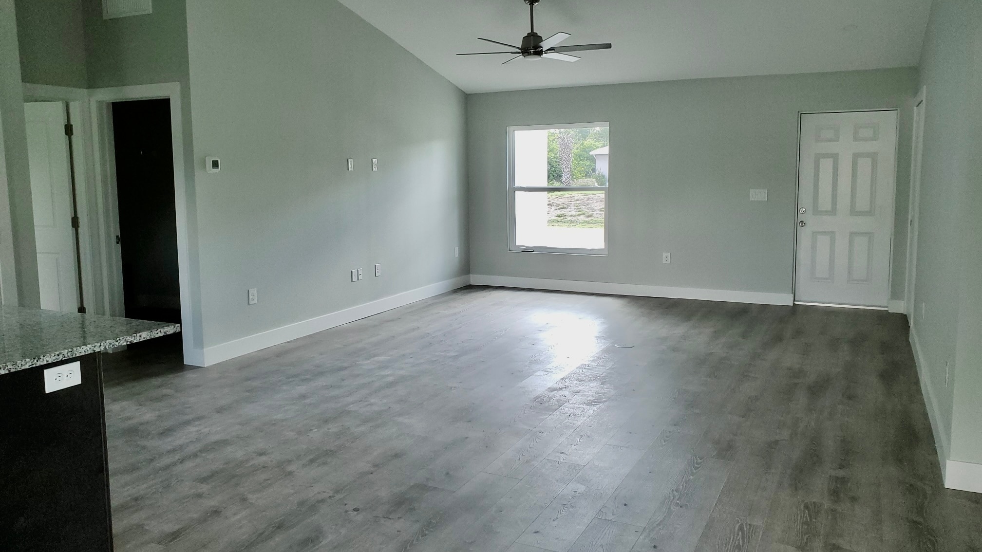 Living room - 2940 Sarletto St