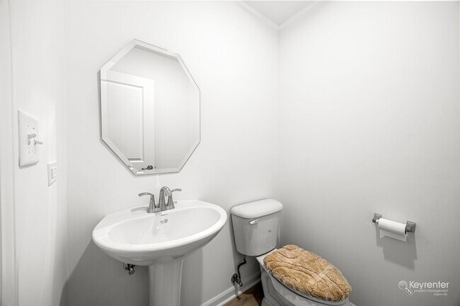 Building Photo - Brand-New End-Unit Townhome w/ Pond Views – Keller Farm, Plainfield!