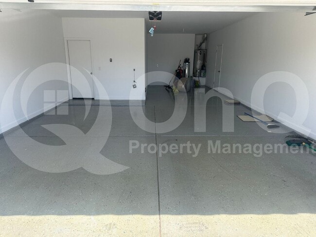 Building Photo - 25223 N 107th Dr
