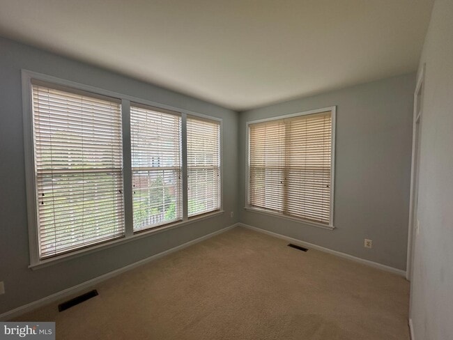 Building Photo - 45760 Smoketree Terrace