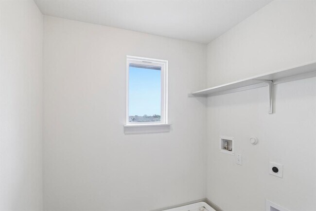 Building Photo - 8101 Linnie Ln