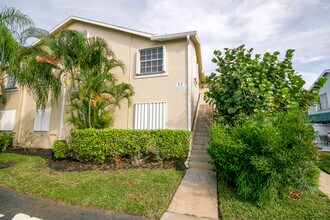 Building Photo - 619 Waterside Dr