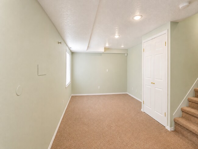 Building Photo - 9288 Boise Cir