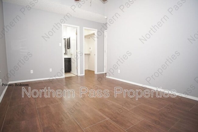 Building Photo - 3717 Tierra Zafiro Dr