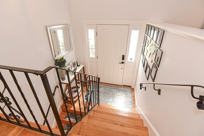 Building Photo - 7 Lynch Ave