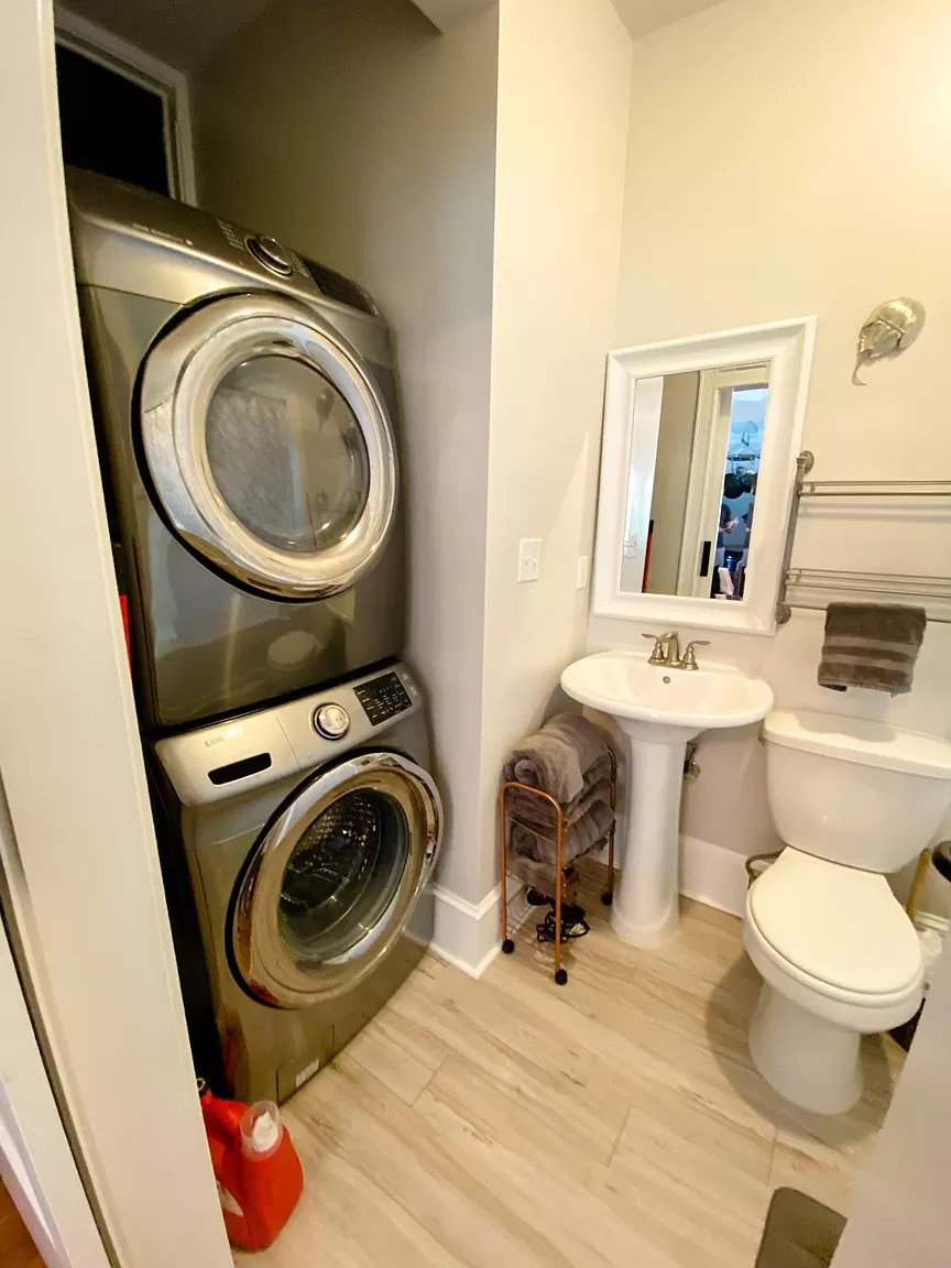 Building Photo - 214 E. 32nd St.