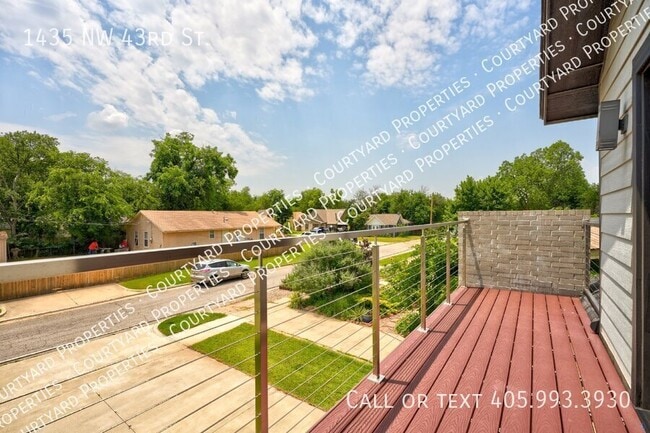 Building Photo - 1435 NW 43rd St