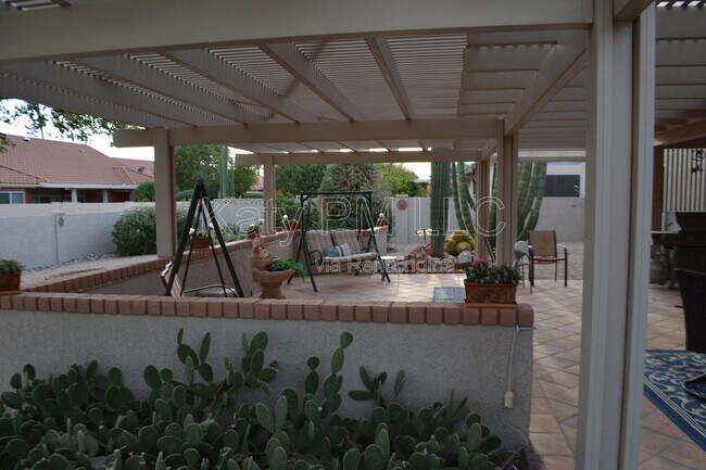 Building Photo - 14405 W Greystone Dr