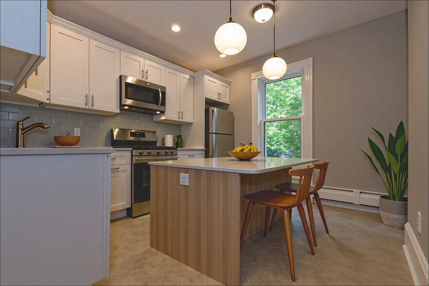 Building Photo - 22 Highland Ave