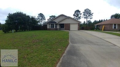 Building Photo - 806 Malibu Dr