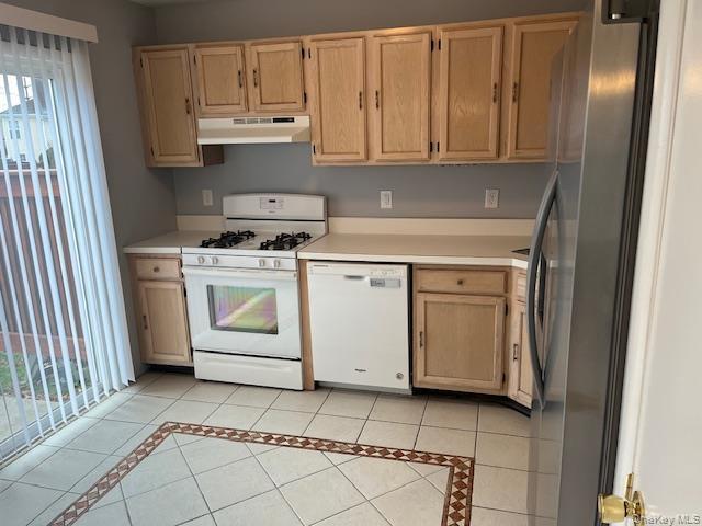 Building Photo - 4321 Whispering Hills Rd