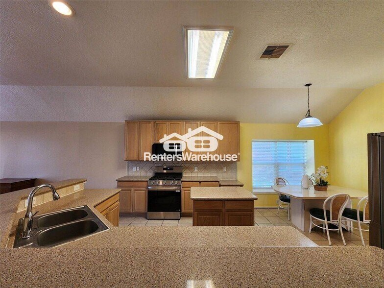 Building Photo - 19814 Wren Forest Ln