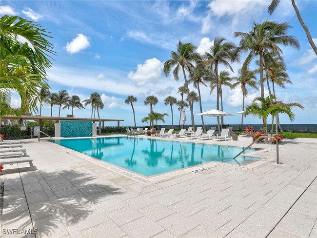 Building Photo - 4001 Gulf Shore Blvd N