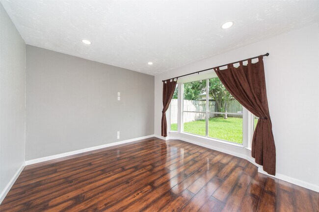 Building Photo - 22131 Eagle Meadow Dr
