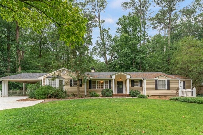 Building Photo - 2986 Mornington Dr NW
