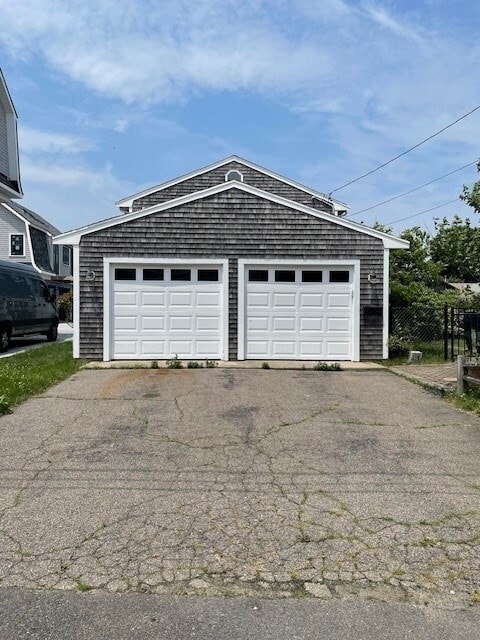 Building Photo - 21 6th Ave