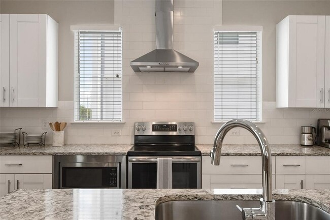 Building Photo - 113 W Grant St