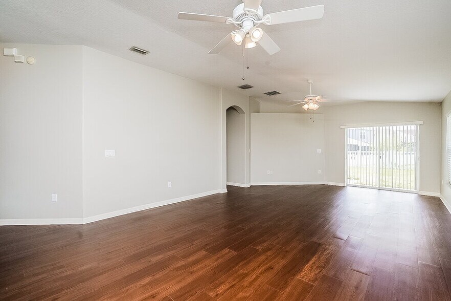 Building Photo - 17344 Mint Leaf Ln