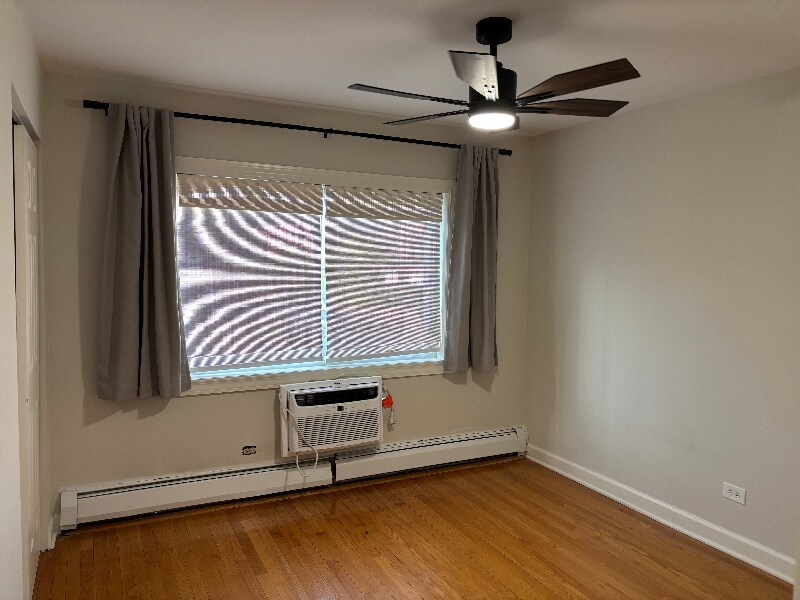 Building Photo - 4842 Conrad St
