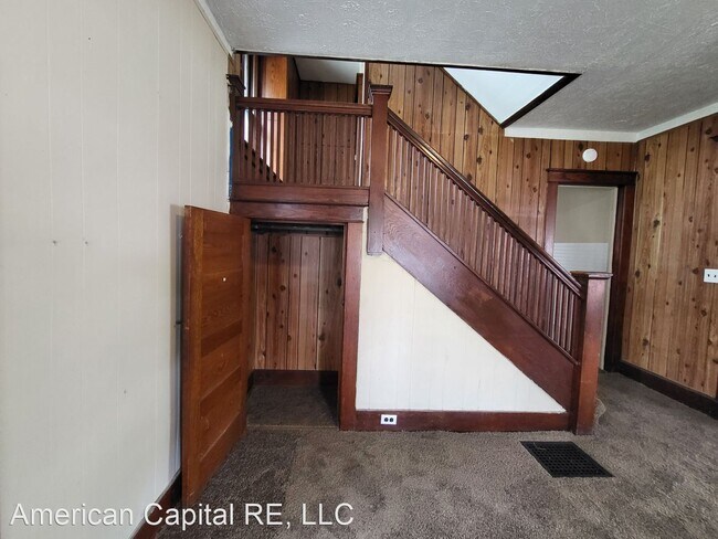 Building Photo - 5 br, 1.5 bath House - 647 Pennsylvania Ave