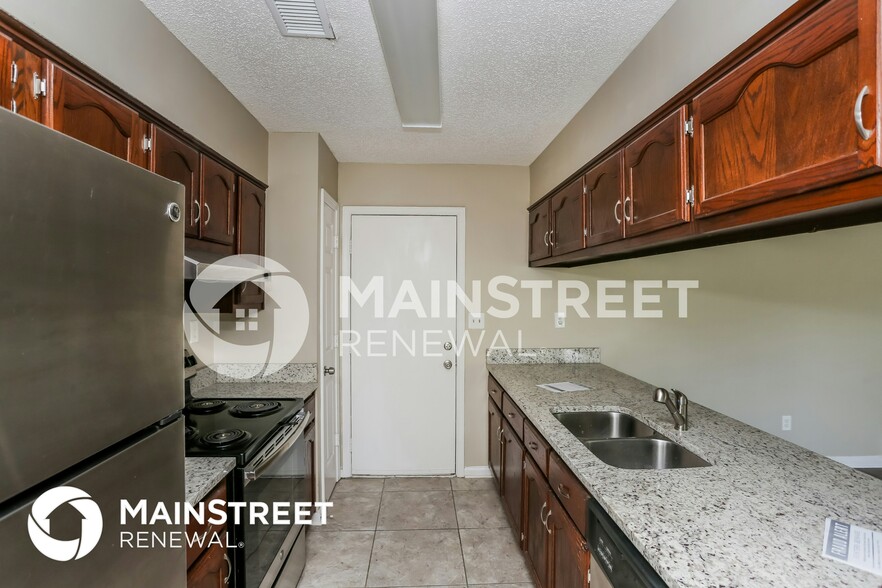 Building Photo - 1247 Grange Way Dr
