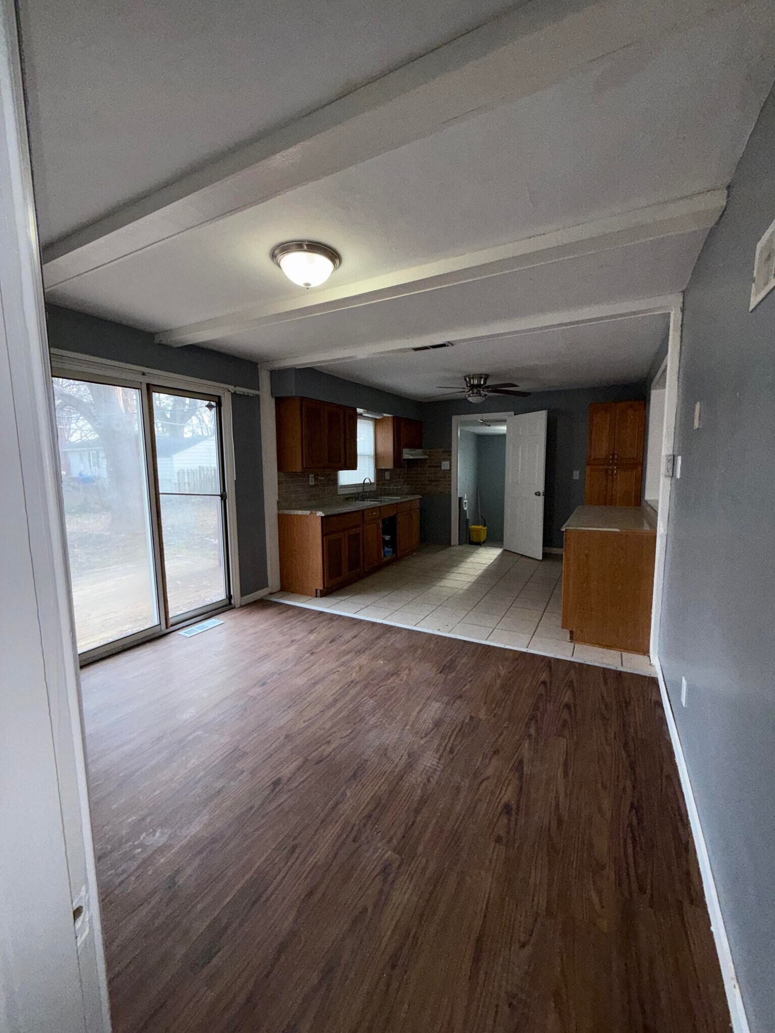 Building Photo - 804 Otto St