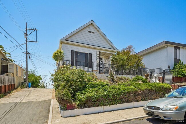 Building Photo - 517 Branciforte St