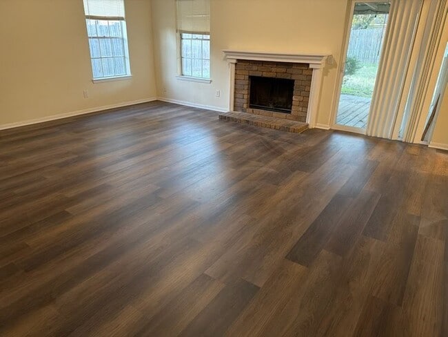 Building Photo - 21426 Park Bishop Dr