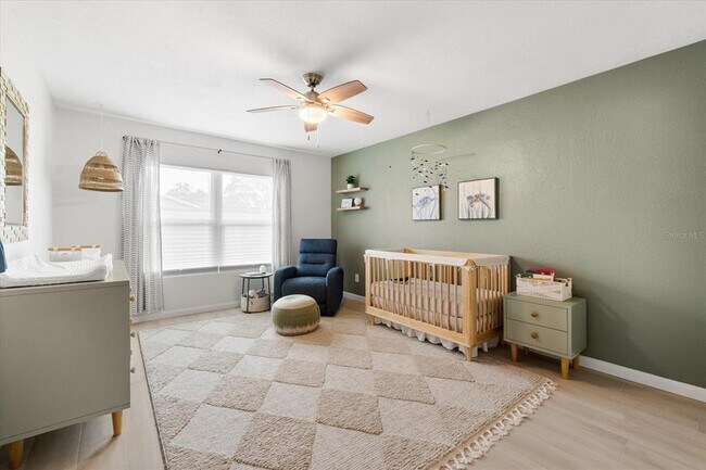 Building Photo - 8848 Sunlit Cove Dr NE