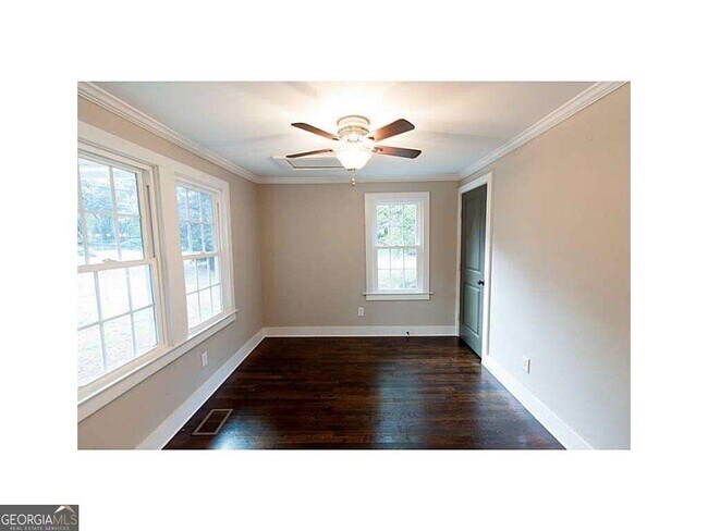 Building Photo - 784 Valley Brook Rd