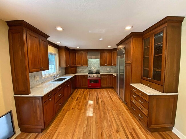 Building Photo - 7446 S Hudson Way