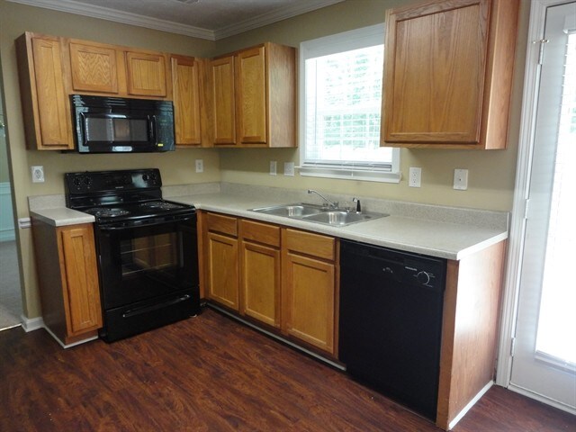 Building Photo - 1533 Virgil Pond Ln