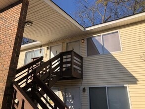 Building Photo - 15 Woodland Ct.