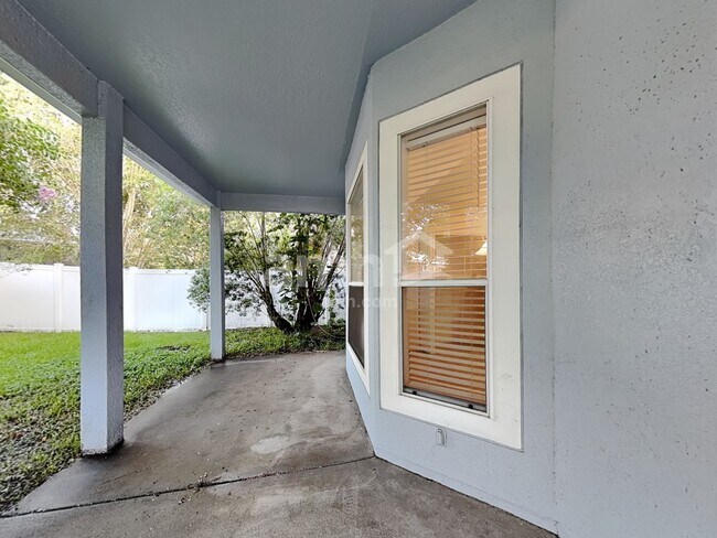 Building Photo - 1749 Oak Grove Chase Dr