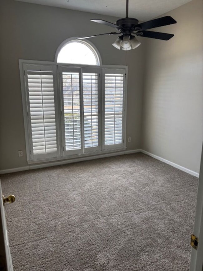 Building Photo - Your Next Home Awaits – Move-In Ready.