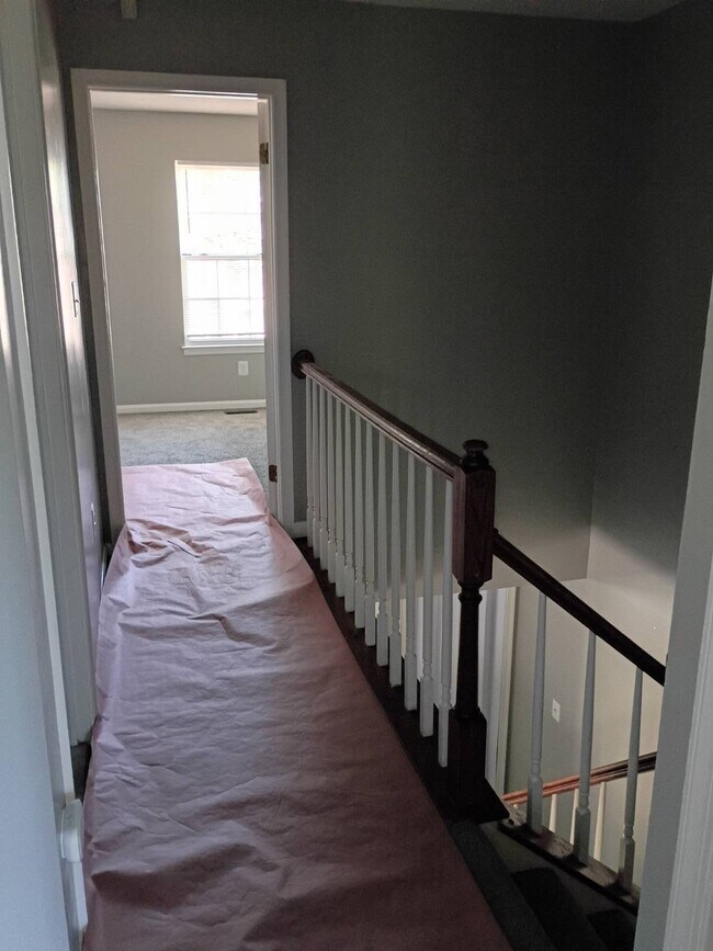 Building Photo - 8901 Harkate Way